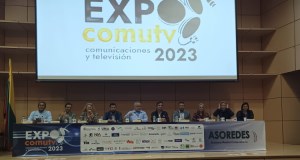 Héctor Jaime Vega, NAISP; Holman Ríos, Unacolombia; Lorena Angarita, Red Intercable; Felipe Hincapié, Teleantioquia; Sergio Restrepo, Expo ComuTV; Carlos Duque, Telemedellín; Ernesto Orozco, CRC; Germán Pérez, Zoom, Galé Mallol, ASOTIC y Ana María Monsalve, ISP Corporación